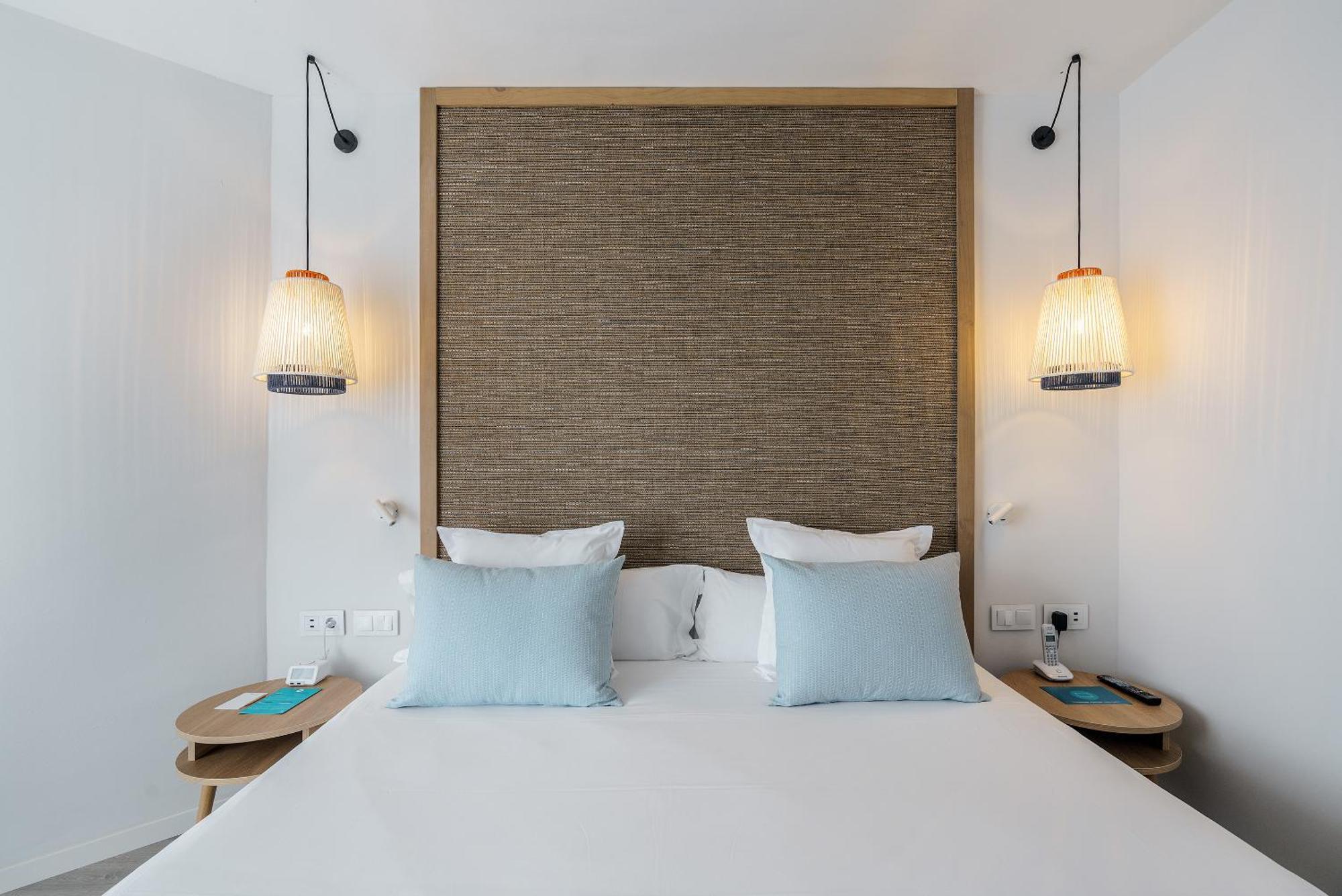 Aluasoul Mallorca Resort - Adults Only Cala d'Or  Exterior photo